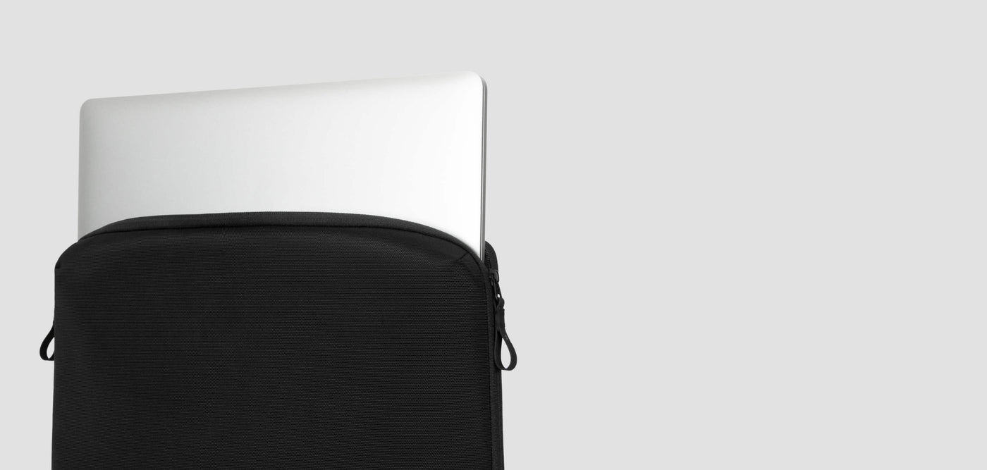 HyperShield Stash & Go Sleeve For 15”-16” Macbooks